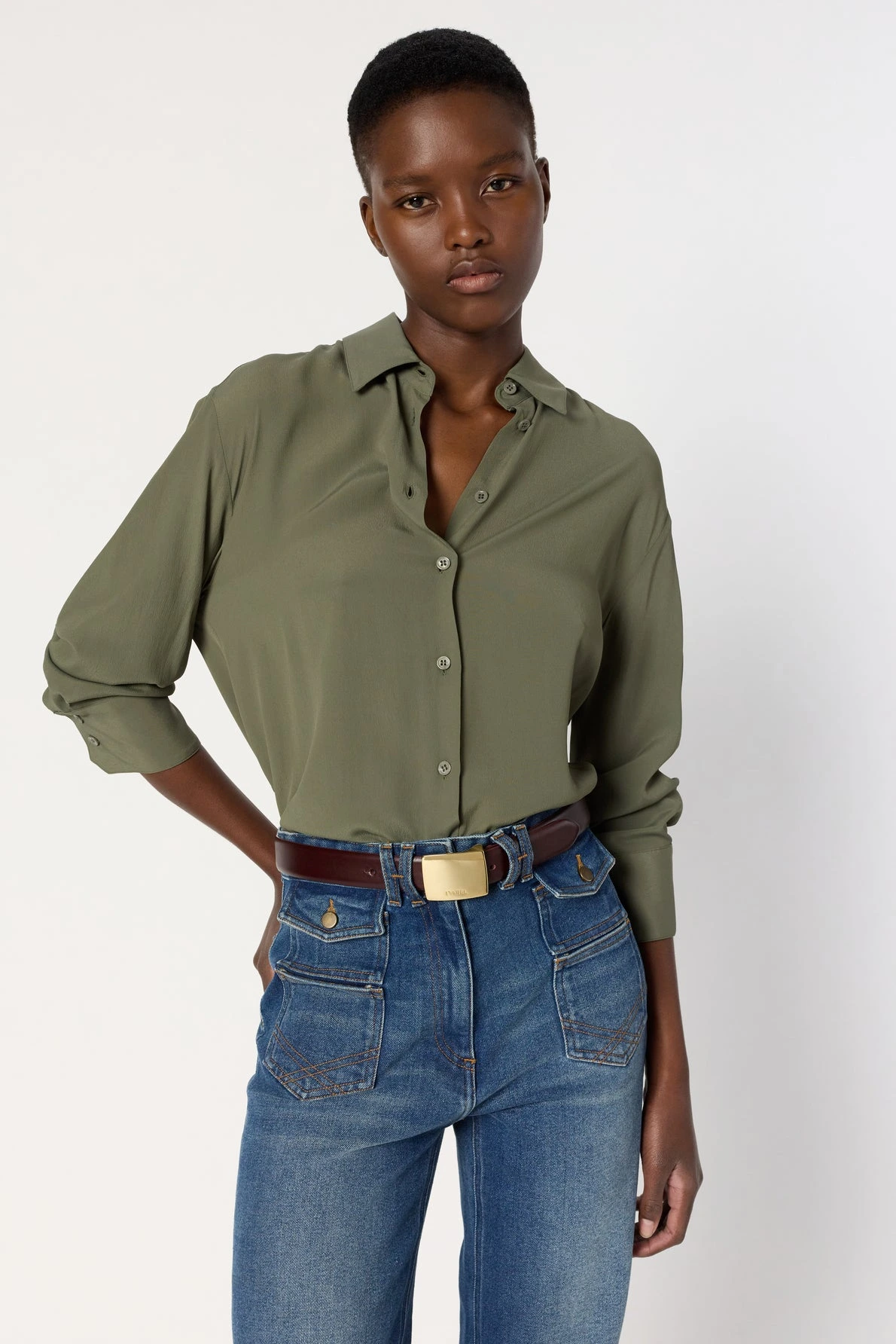 Chemise-fluide-AGATHE-gerard-darel-maroc-vert-kaki-portee