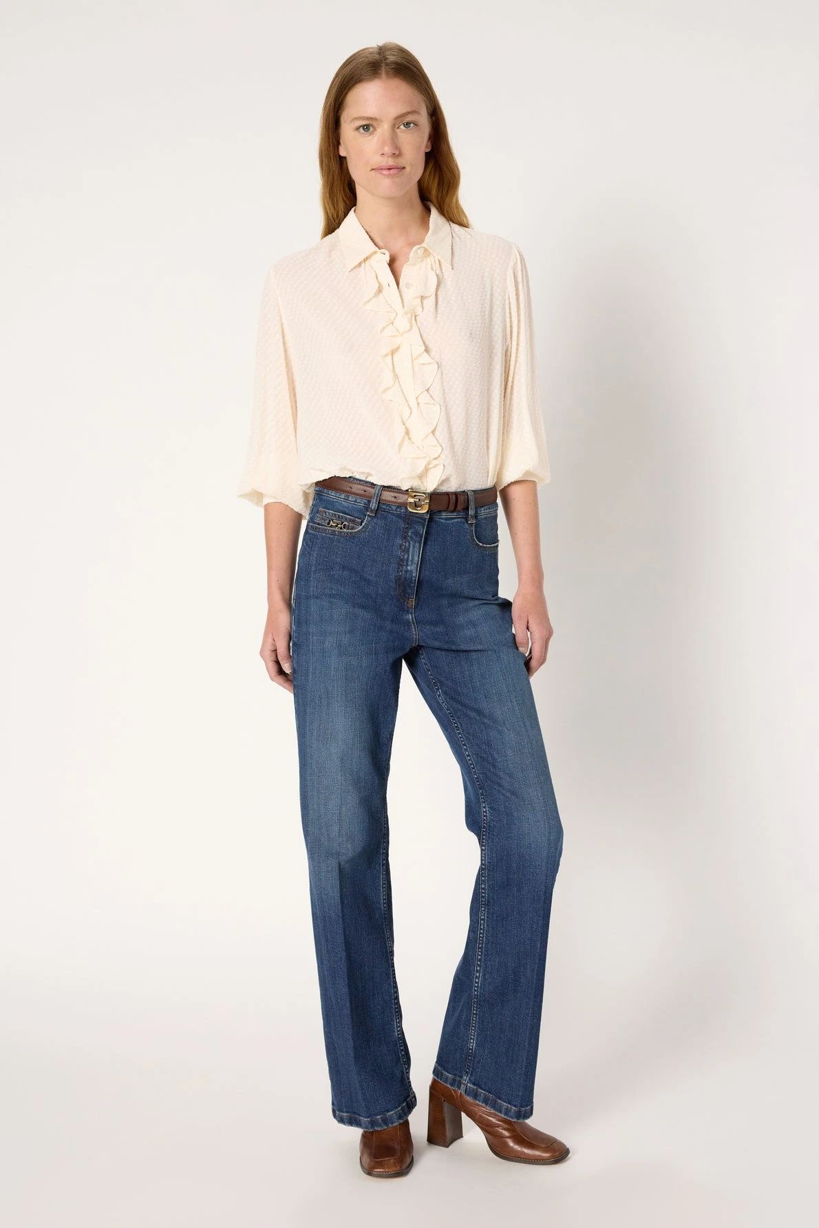 Jean-bootcut-CORINE-gerard-darel-maroc-total-look