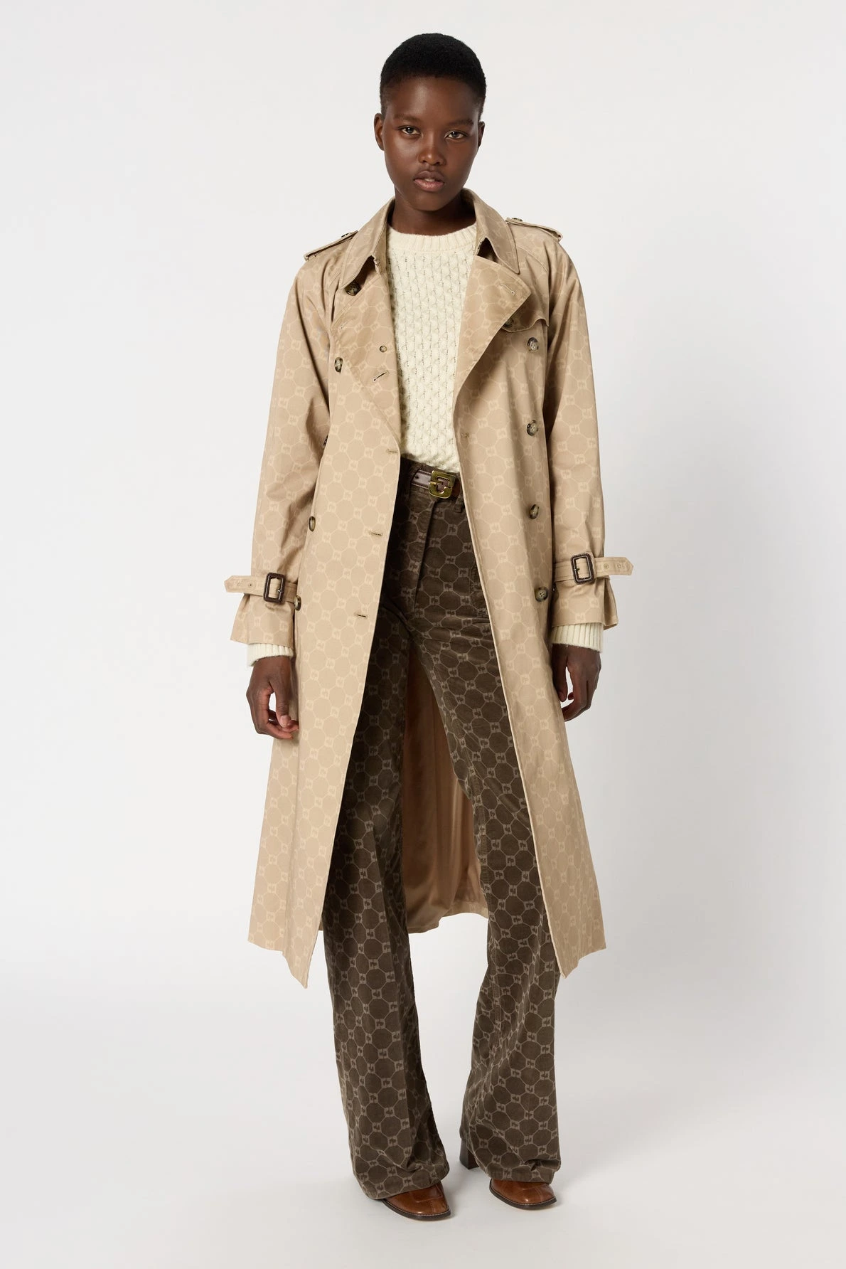Trench-long-a-monogramme-SERGE-gerard-darel-maroc-total-look